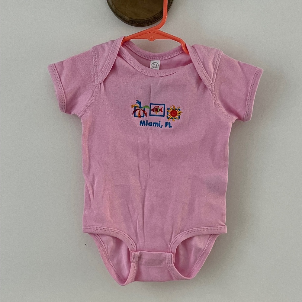 NWT Rabbit Skins 100% Cotton Pink Miami Onesie, Size 18 M